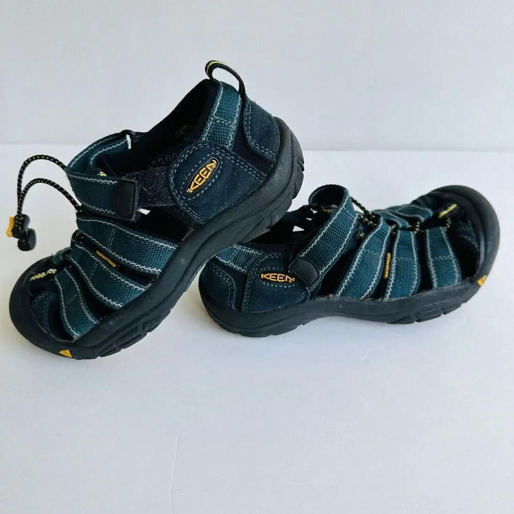 Keen Shoes Kids Sz 3 Waterproof Hiking Sandals Outdoor Green Newport Style